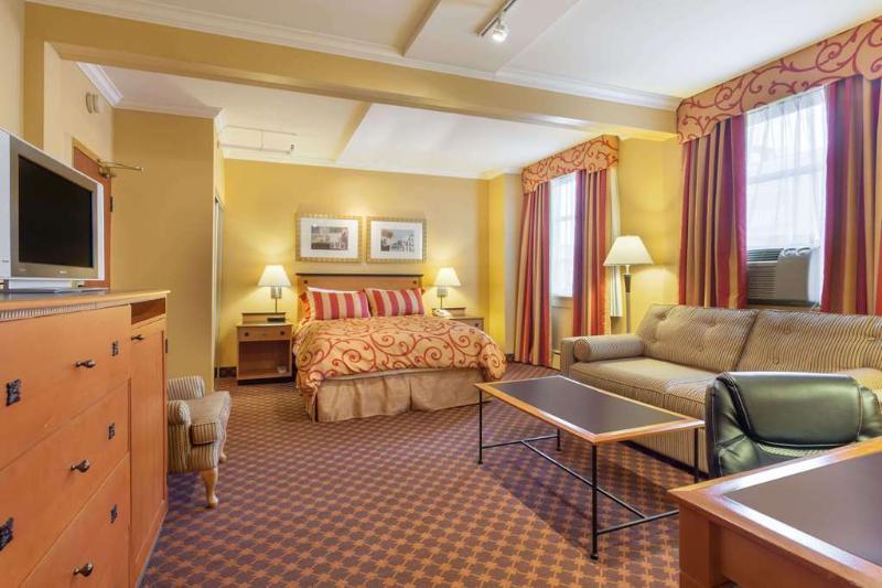 Howard Johnson By Wyndham Vancouver Downtown الغرفة الصورة