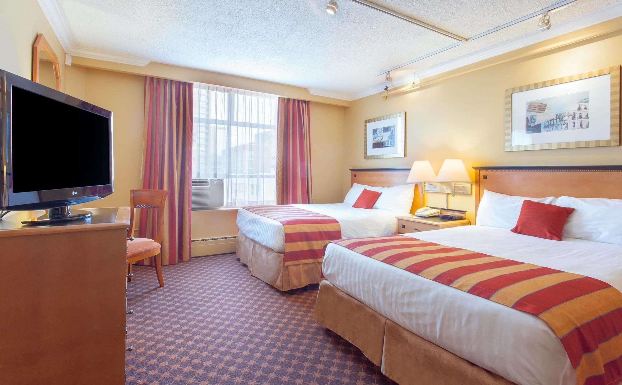 Howard Johnson By Wyndham Vancouver Downtown المظهر الخارجي الصورة